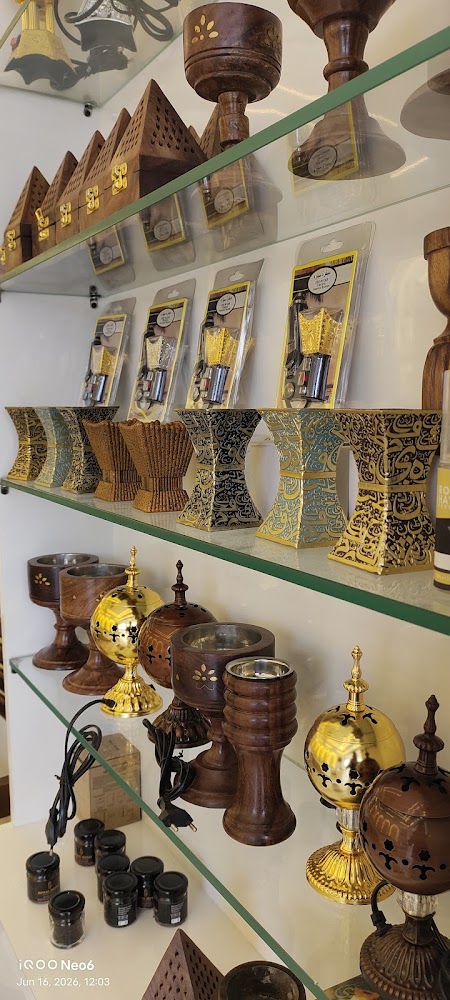 Royal Hayat boutique display